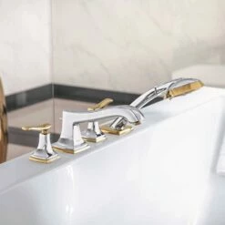 Hansgrohe Metropol Classic Chrome/Gold-Optic 4-Hole Rim-Mounted Bath Mixer Tap 6 Hansgrohe Metropol Classic Chrome/Gold-Optic 4-Hole Rim-Mounted Bath Mixer Tap -TAPS UK Sales hansgrohe metropol classic chrome gold optic 4 hole rim mounted bath mixer tap p43344 212531 image