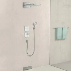 Hansgrohe System 2 Raindance Select E Chrome Thermostatic Shower Kit -TAPS UK Sales hansgrohe system 2 raindance select e chrome thermostatic shower kit p27919 139129 image